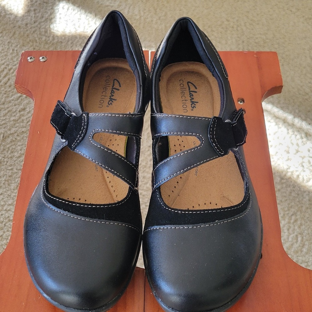 Clarks Collection Womens 8.5 M Black Roseville Jane Adjustable ZStrap Mary Jane - Picture 2 of 9